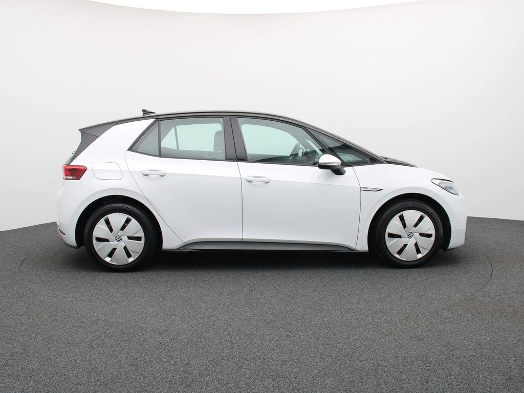 Dealer photo of a Volkswagen ID.3